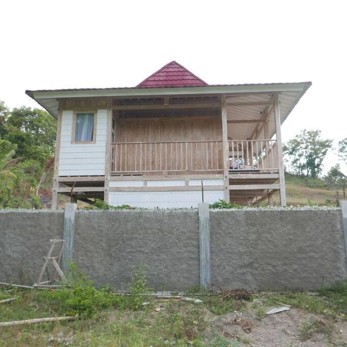 Silir Villa "Your Cozy Home" Матарам Екстериор снимка